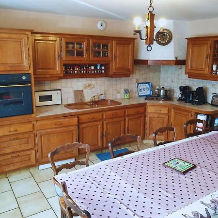 Maison En Pierre Au Milieu Du Bocage Coulouvray-Boisbenâtre Eksteriør billede
